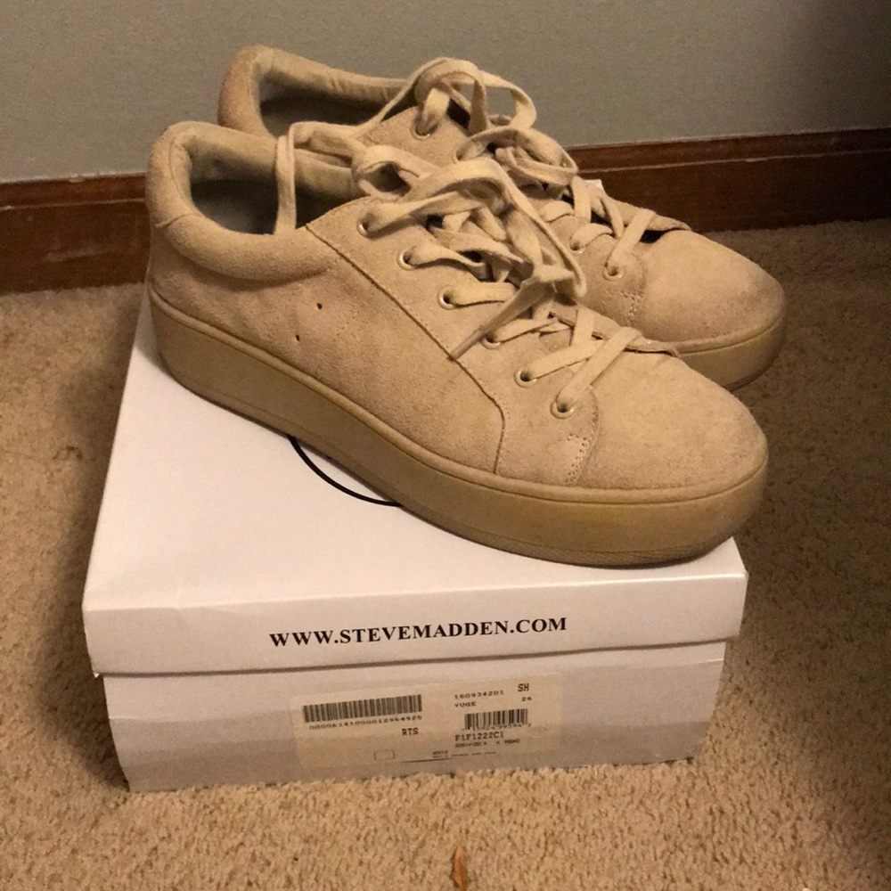 Steve Madden shoes